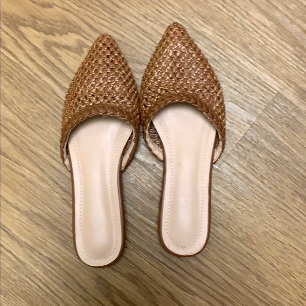 Woven mules